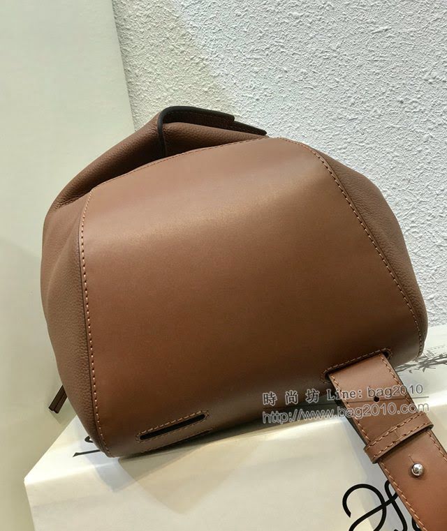 LOEWE情侶款包包 羅意威Anton Backpack 羅意威單肩斜挎胸包 10252  tcl1414